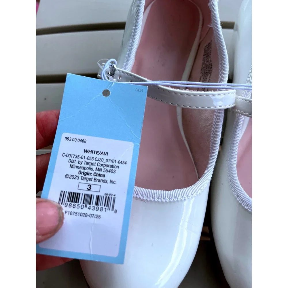 Cat & Jack Avi Kids White Patent Mary Jane Dress Shoes Size 3 Buckle Strap NEW